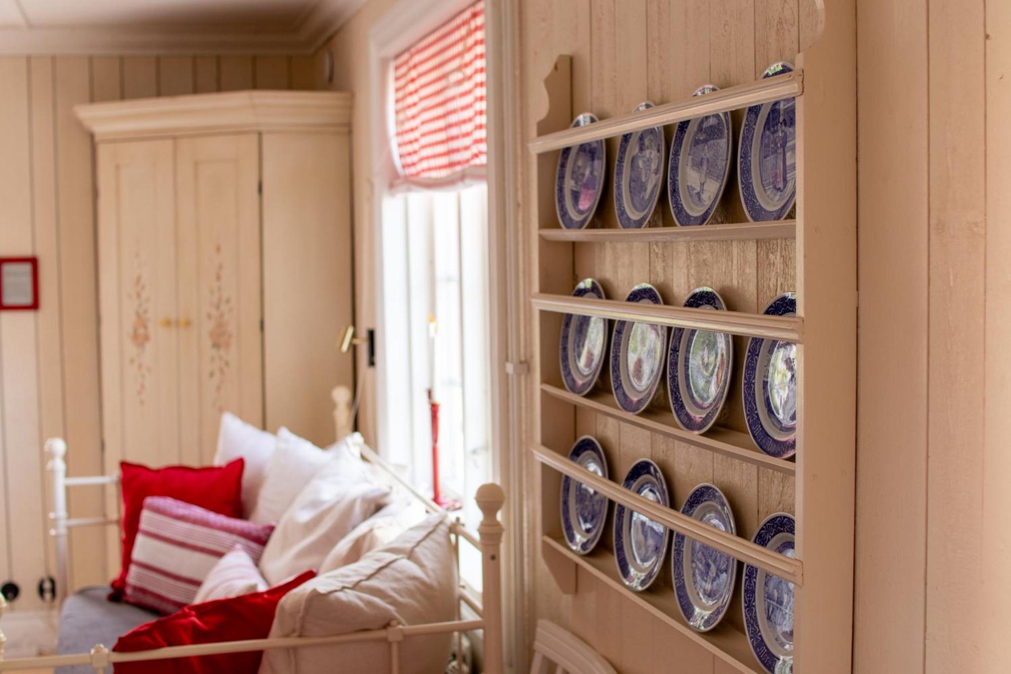 Hem Till Garden Boutique Hotel Vasteras Ngoại thất bức ảnh
